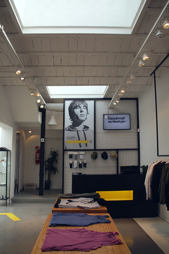 Sismo_Apparel_Local1_©StudioPatria.webp
