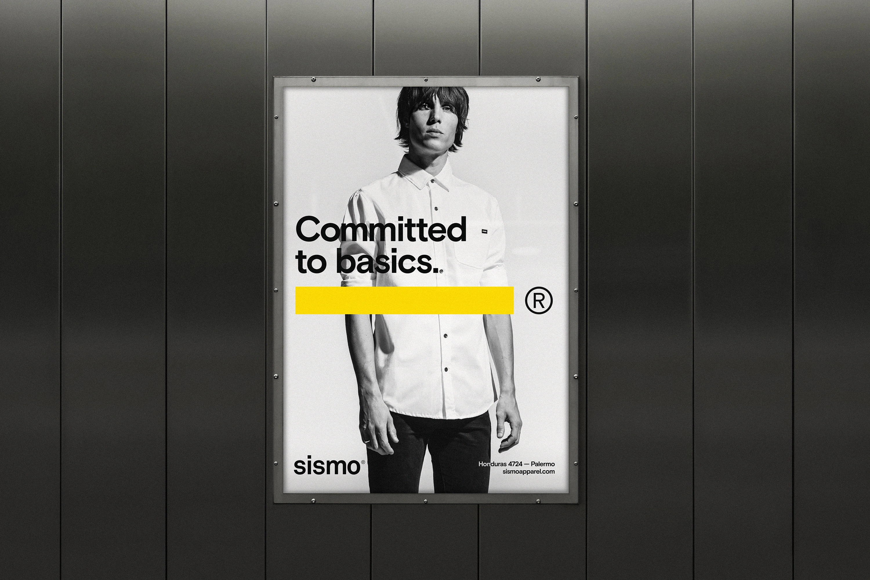 Sismo Apparel.